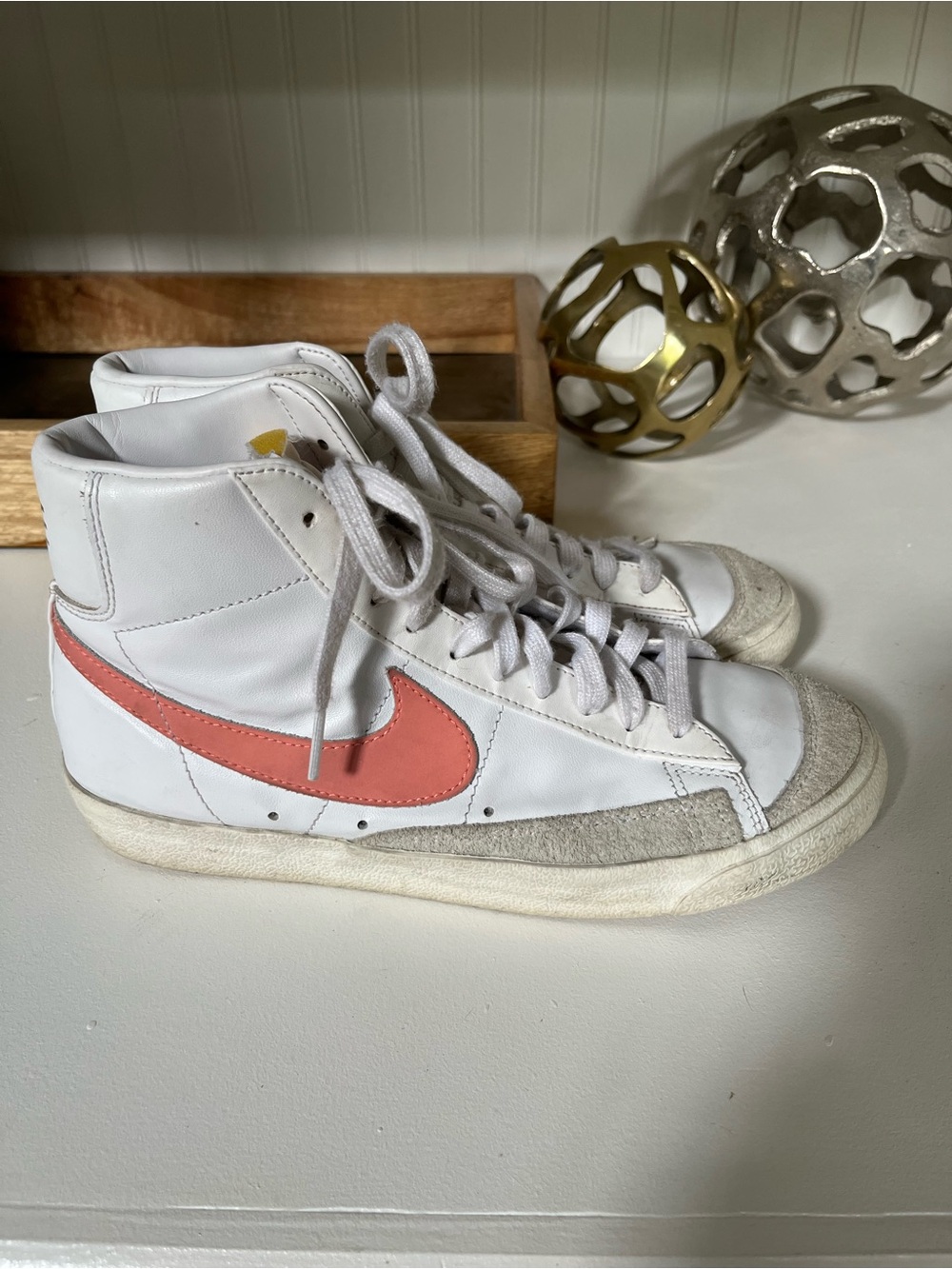 Nike Women’s High-Top Sneakers White with Coral Swoosh Size 9